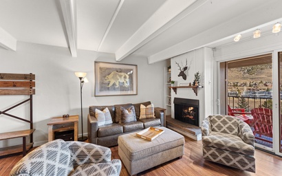 The Lodge at Lake Dillon #111 4