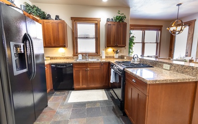 Red Hawk Townhome #2323 8