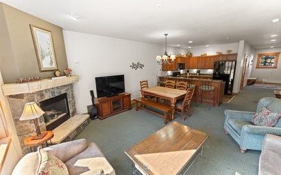Red Hawk Townhome #2340 5