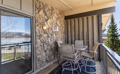 Lake Cliffe #303, Building E 6