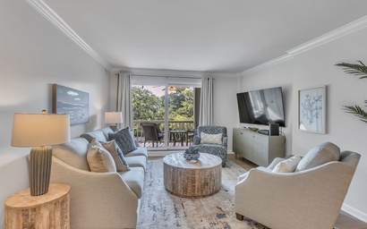 883 Ketch Court