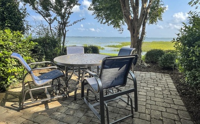 742 Schooner Court