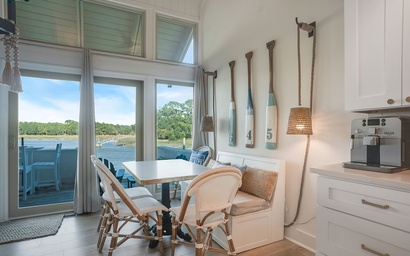1605 Port Villas