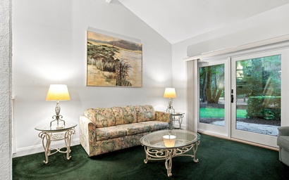 298 Stoney Creek Villa 2