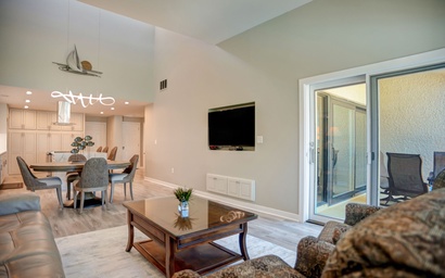 1864 Beachside Tennis 3