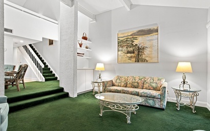 298 Stoney Creek Villa