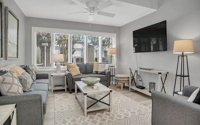 8 Windjammer Court 2