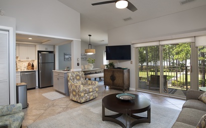 1718 Bluff Villas