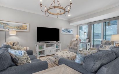 1261 Harbour Town Club 2