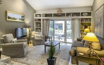 290 Stoney Creek Villa