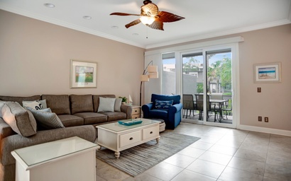 1270 Harbour Town Club 2