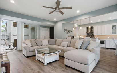 1259 Harbour Town Club