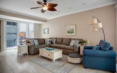 1270 Harbour Town Club