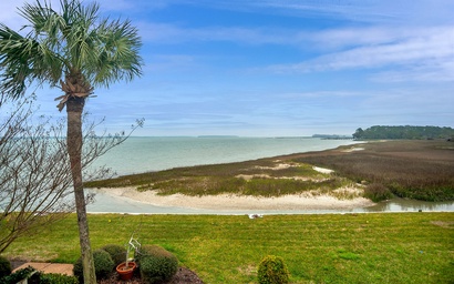 738 Schooner Court