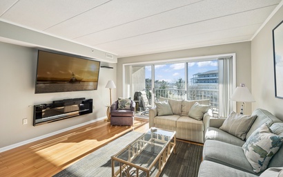 Tritons Trumpet C304