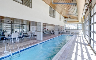 Hawaiian Village 108 2