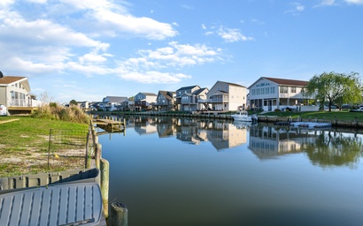 Dock Holiday 4