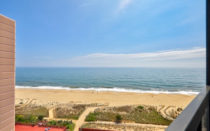 Golden Sands 1202 2