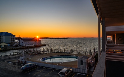 Bradley on the Bay 317D 2