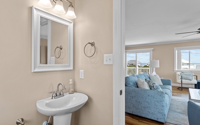 2 The Beach- West 13