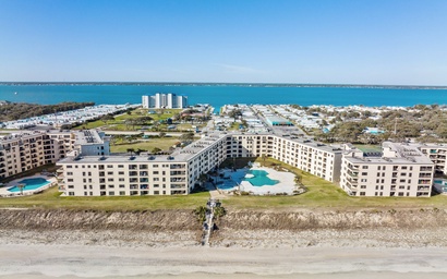 Summer Winds Unit 436B 32