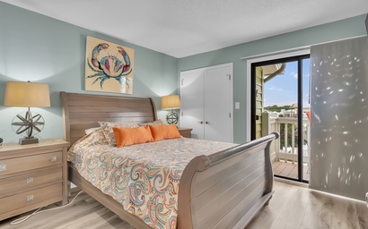 Pebble Beach A-305 24