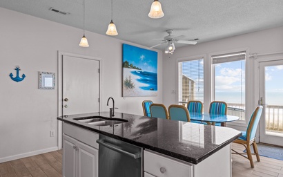 Crystal Charm- West 6