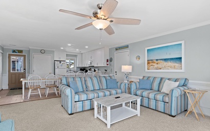 Fins to the Right- West 14