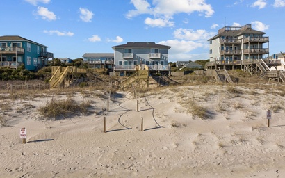 Fins to the Right- West 46