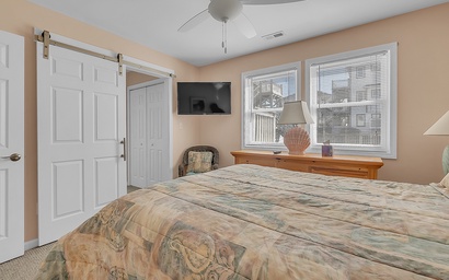 Pier Pointe 5A1- Bldg 2809 18