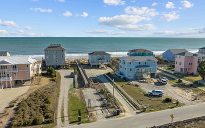 Fins to the Right- West 51