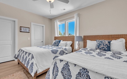 Beachcomber- North 28