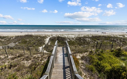 Crystal Charm- West 5