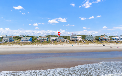 Featured Property Fins to the Right- West