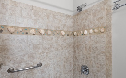 Fins to the Right- West 36