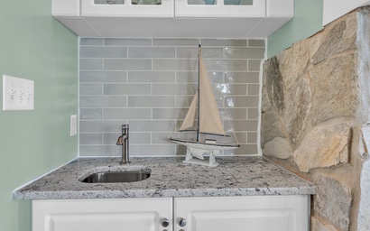 Pier Pointe 5B1- Bldg 2809 22