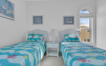 Beach House- East 31