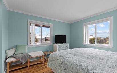 2 The Beach- West 24