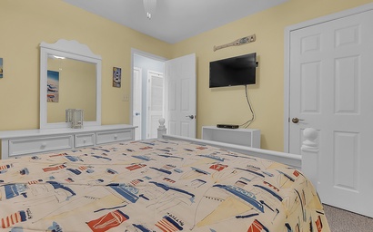 Pier Pointe 5A1- Bldg 2809 27