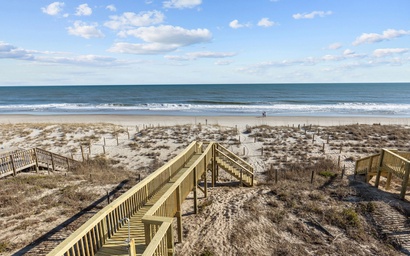 Fins to the Right- West 12