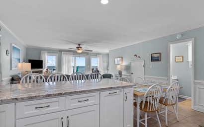 Fins to the Right- West 21