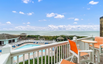 Pebble Beach A-305 4