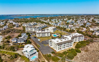 Point Emerald Villas E-305 46