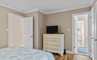 2 The Beach- West 36