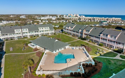 Pebble Beach A-305 38