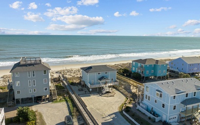 Fins to the Right- West 52