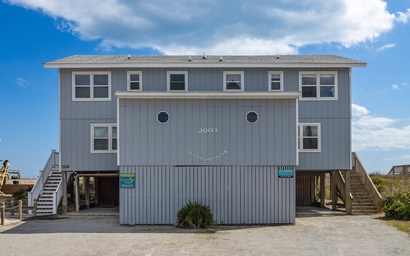 Drift Right Inn- West 35