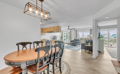 Pebble Beach B-205 14