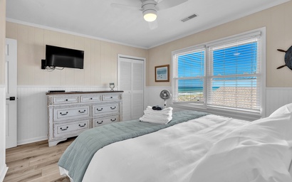 Drift Right Inn- West 18