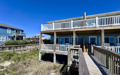 Fins to the Right- West 53